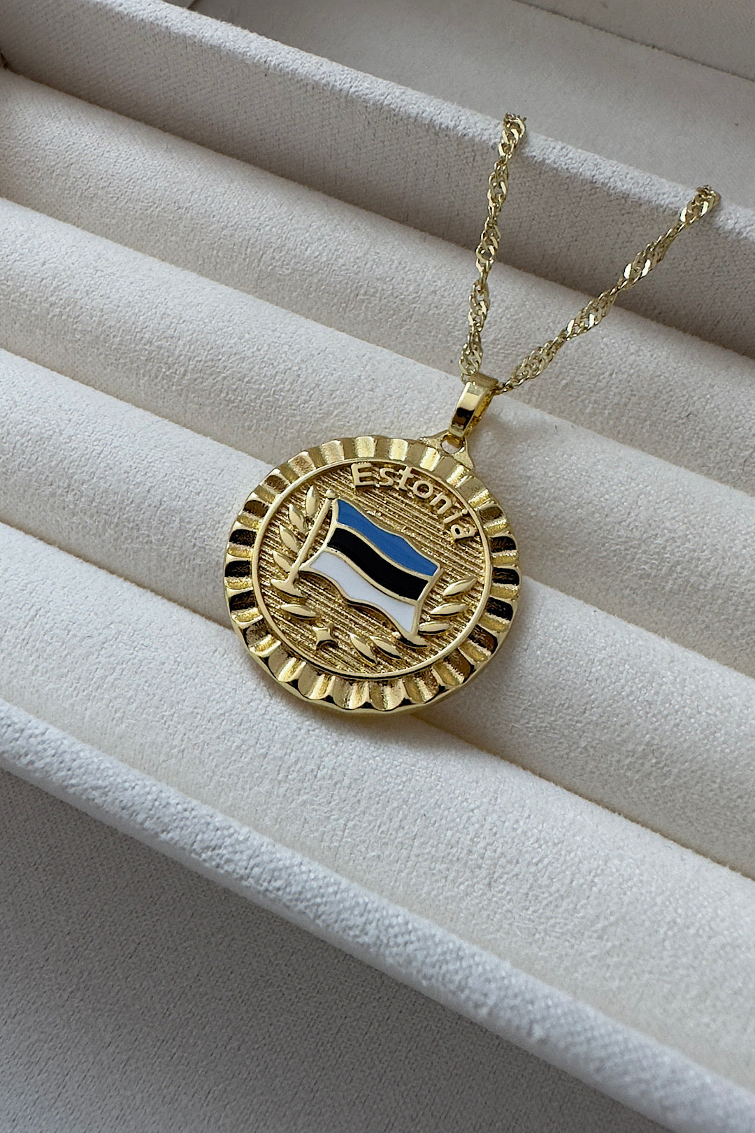 Estonia Gold Swirl Necklace 