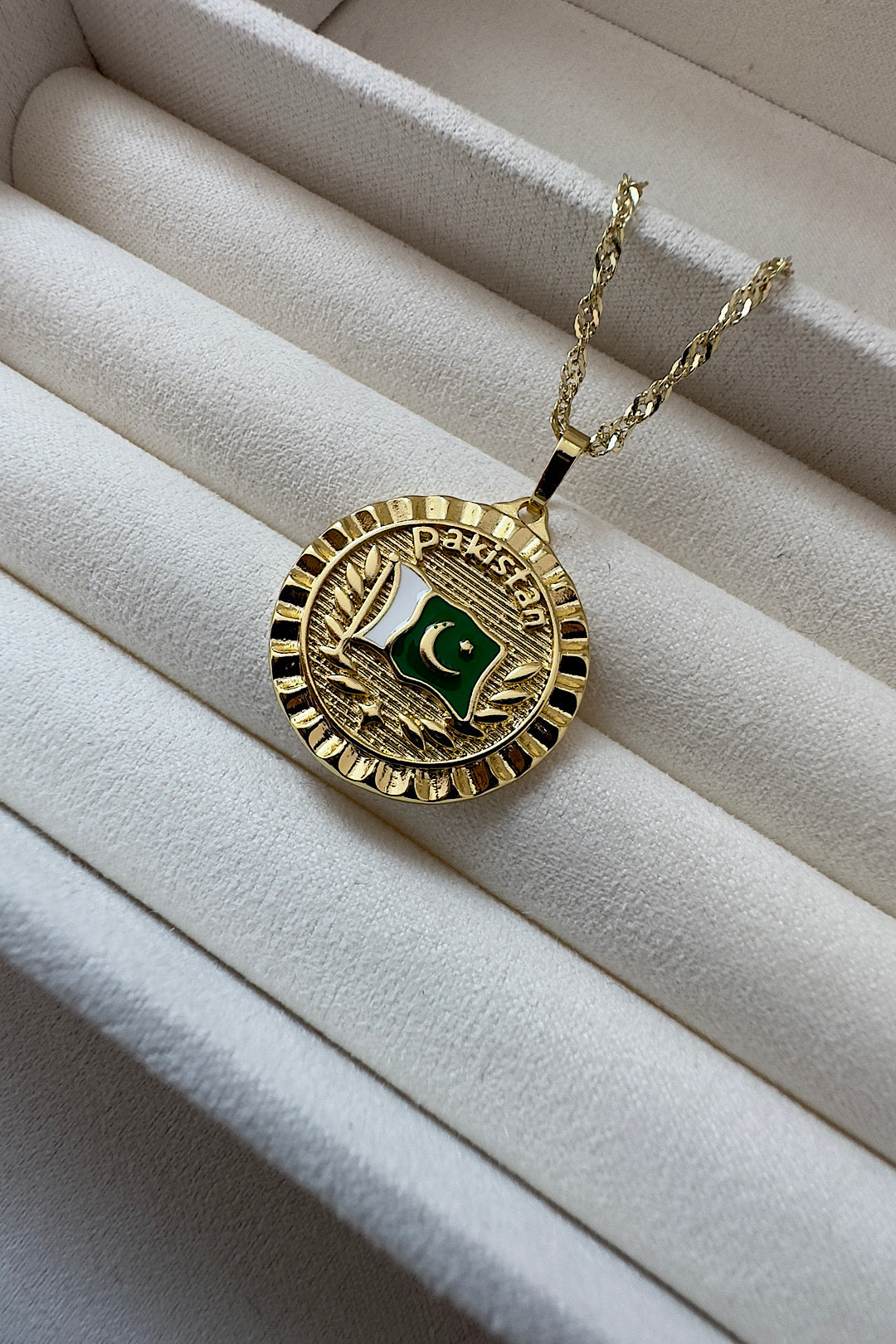 Pakistan Gold Swirl Necklace 