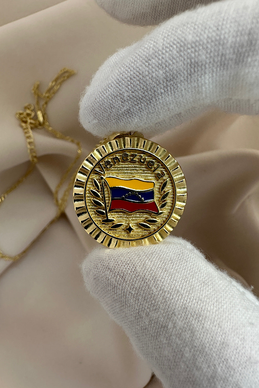 Venezuela flag Swirl Necklace