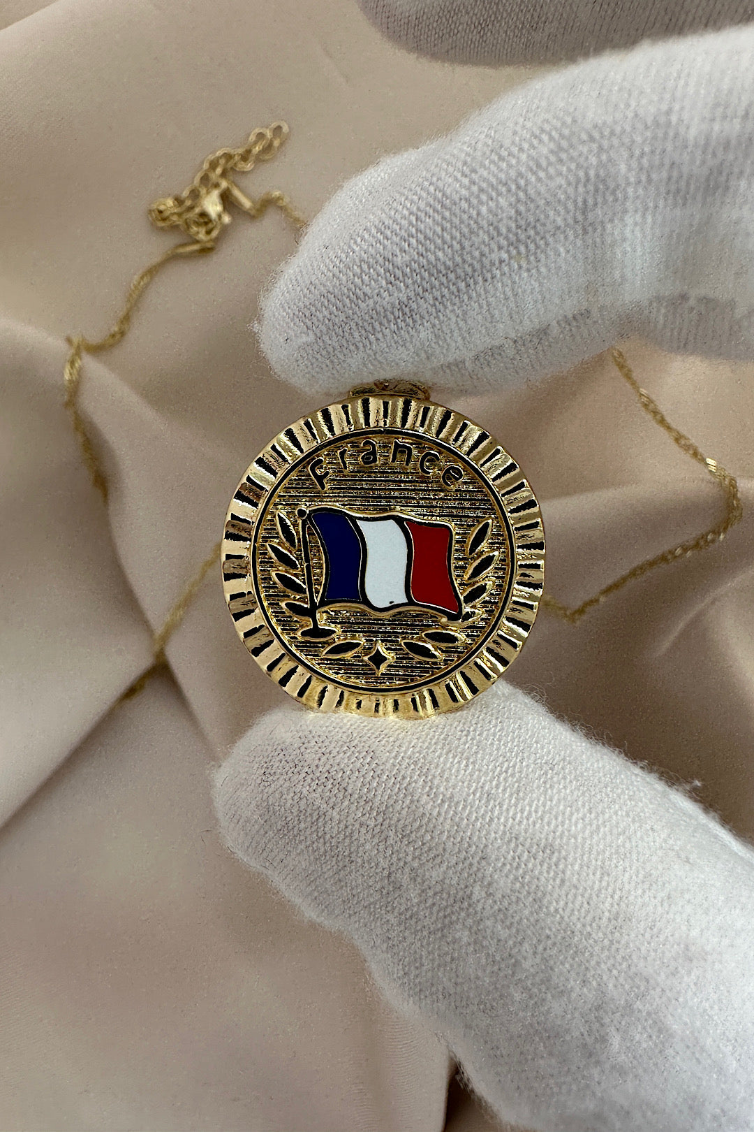 France flag Swirl Necklace